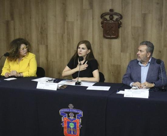 UdeG extiende los periodos de licencia por nacimiento 