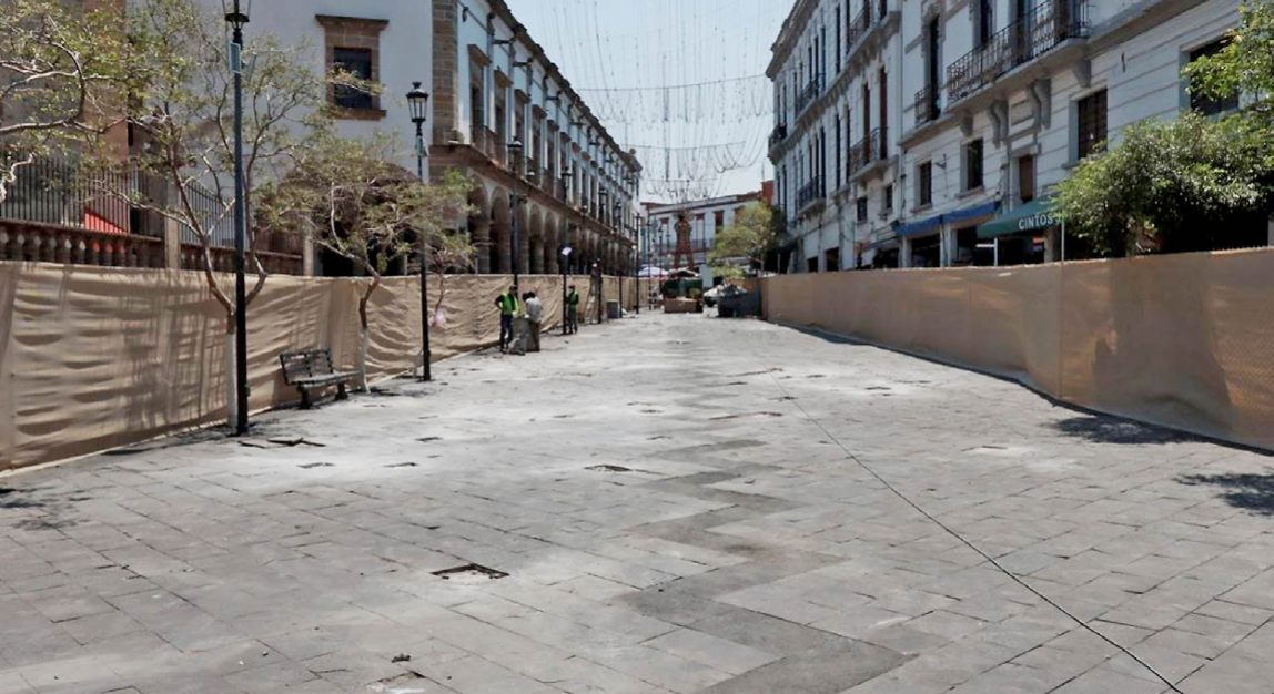 Inicia mantenimiento de la Plaza de los Mariachis