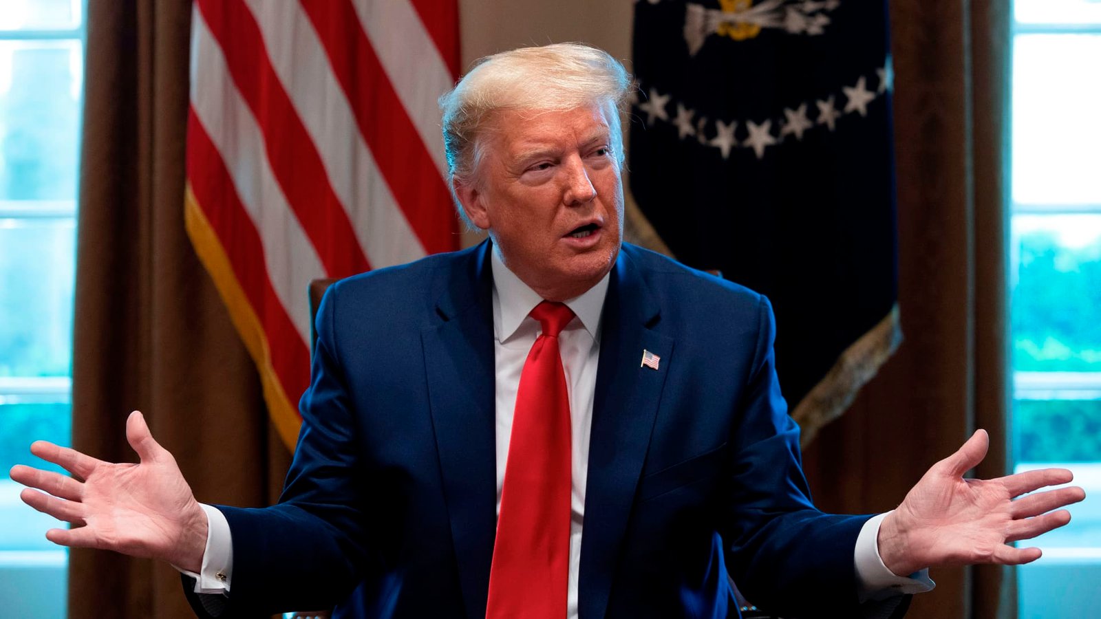 Trump intensifica la presión sobre Irán con ultimátum de 48 horas y amenaza de ataque