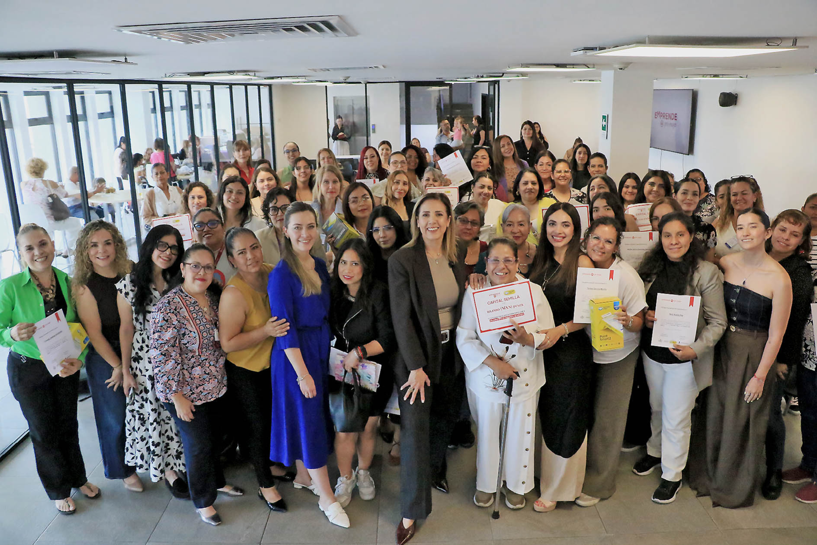 Impulsan la autonomía económica de más de 100 mujeres en Jalisco