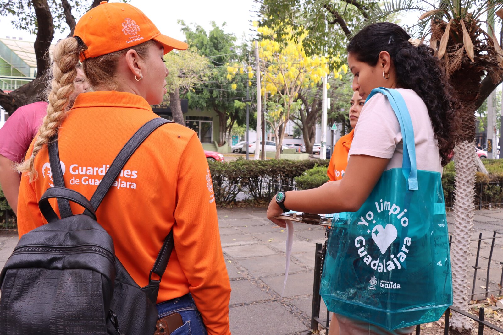 Suman 26 negocios al pacto por el orden en av. Vallarta