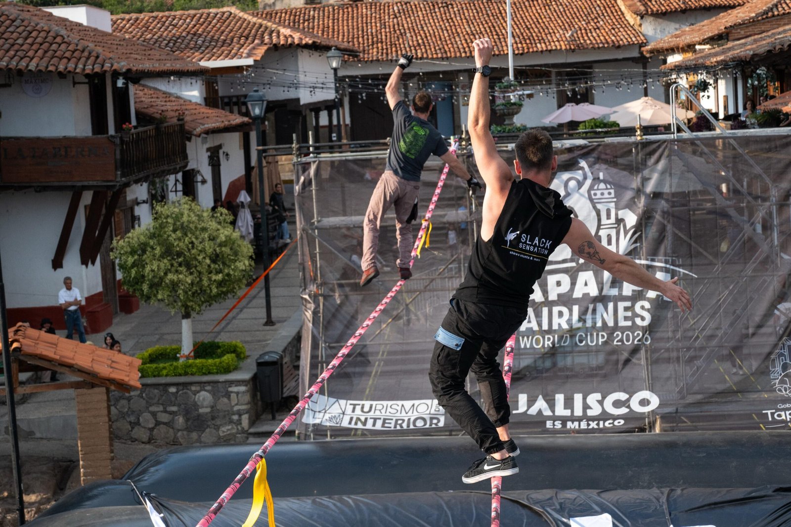 Tapalpa reúne a la élite mundial del slackline