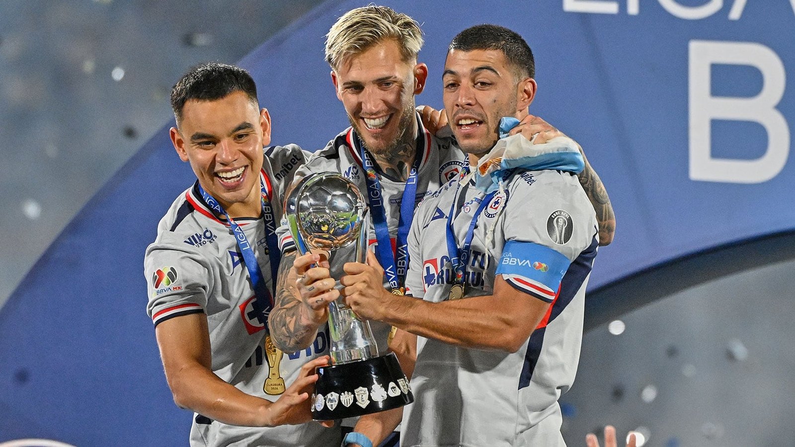 Gonzalo Piovi reclama el Olímpico para Cruz Azul: 'Es más casa nuestra, tenemos dos títulos'