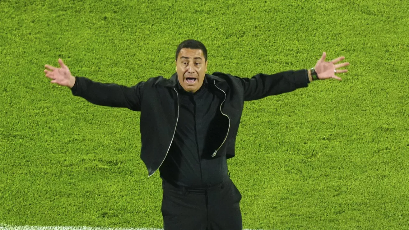 Efraín Juárez: El "Ferguson" que Pumas Podría Tener... ¡y aún No Busca!
