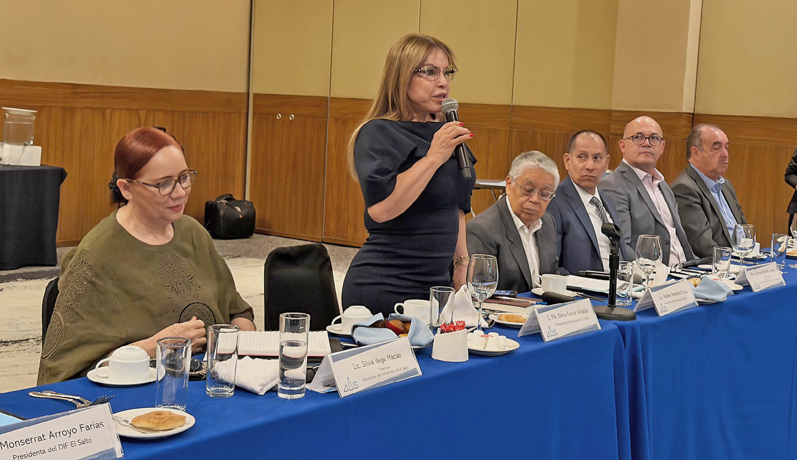 El Salto busca fortalecer alianza con sector industrial