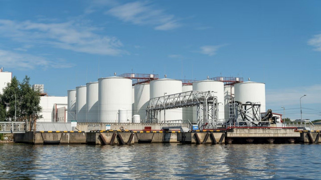 AMIGO GNL en Sonora: disputa por permisos de planta de gas licuado
