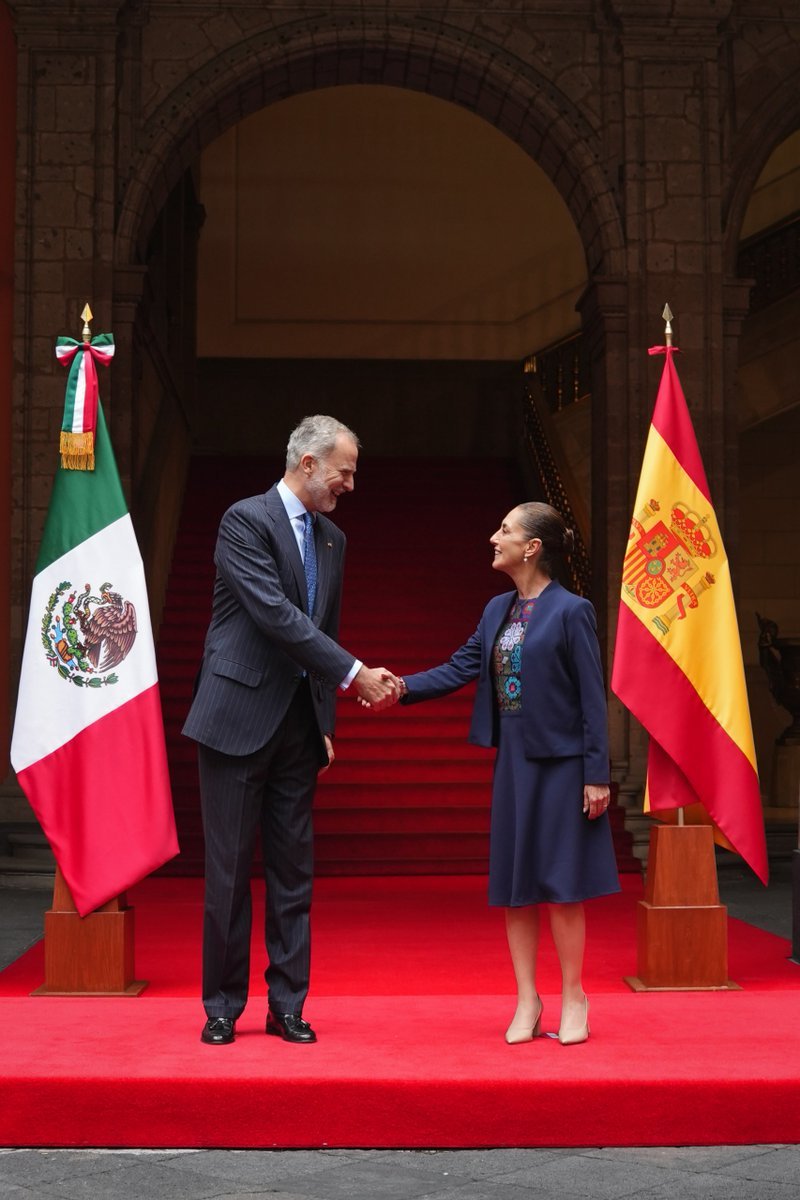 Sheinbaum recibe al rey Felipe VI