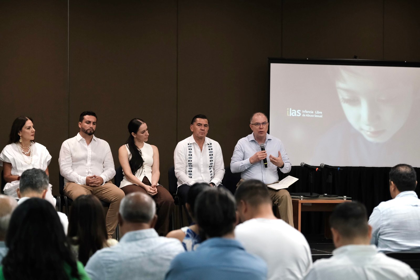 Presentan plataforma tecnológica para alertar sobre abuso infantil