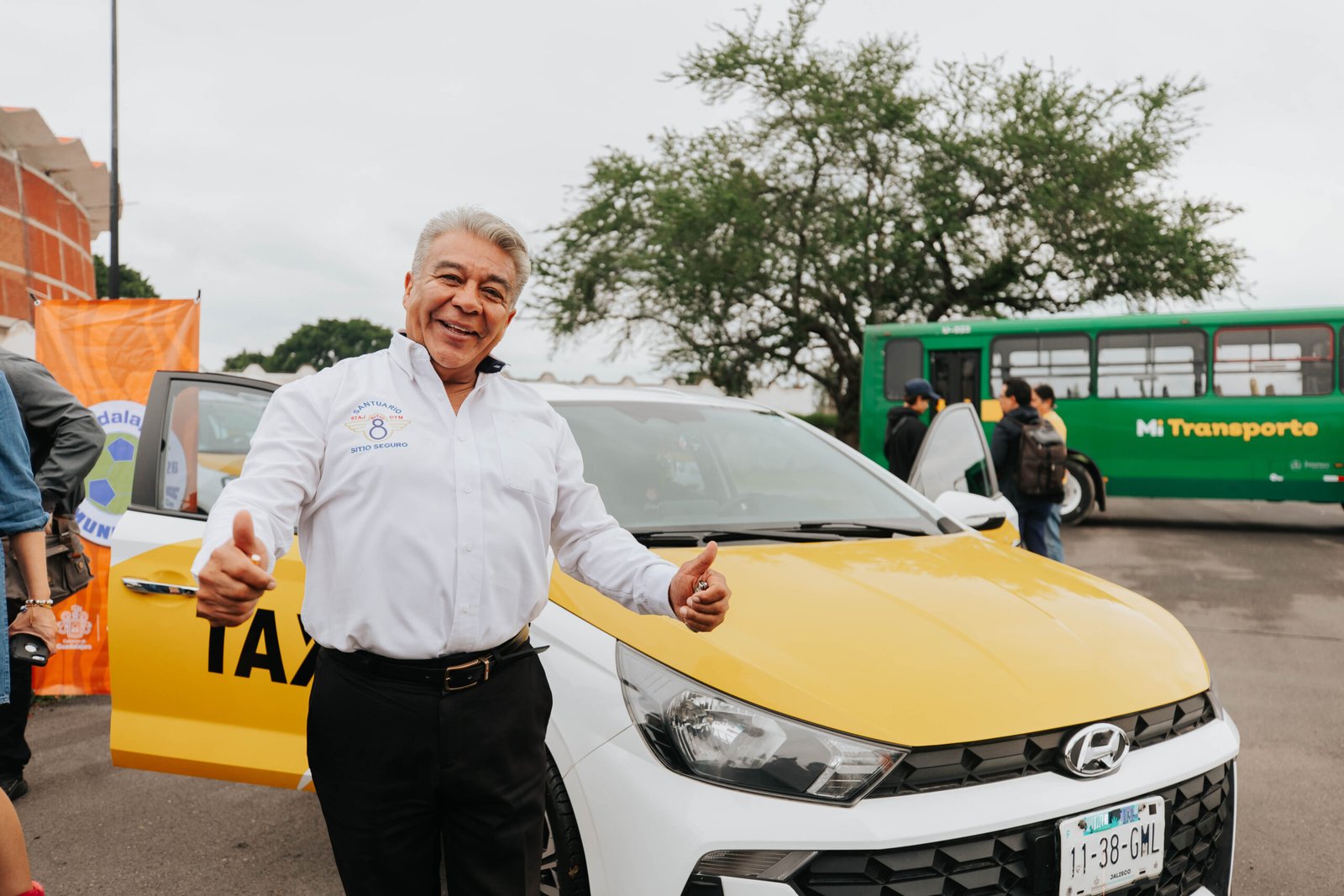 Taxistas serán embajadores del Mundial