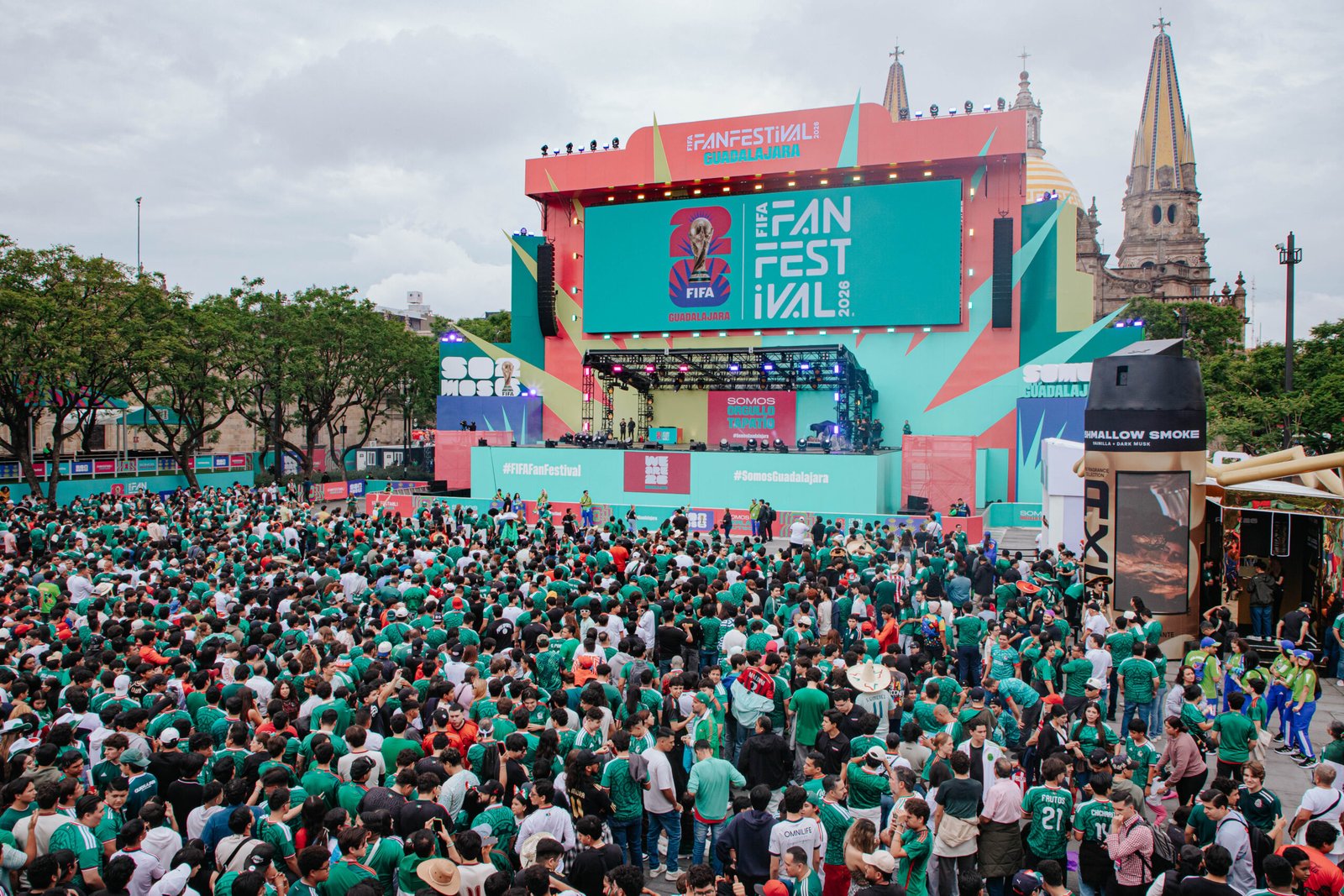 Acuden más de 38 mil al Fan Fest