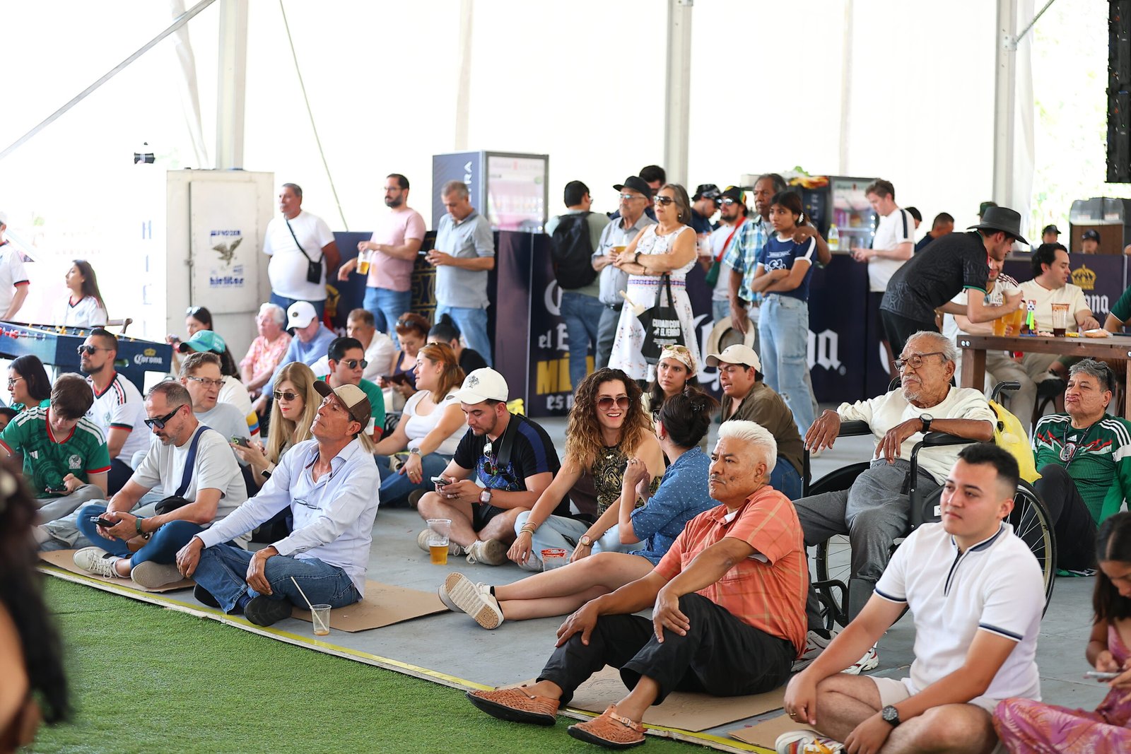 Plaza de las Américas mantiene viva la fiesta del Mundial
