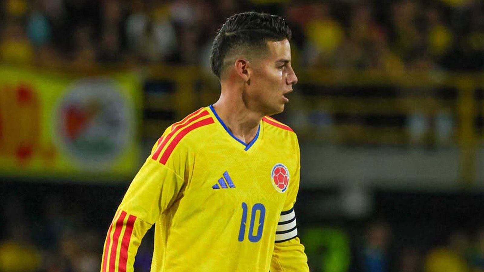 Petro reclama a James por desplante a su hija