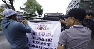 Transportistas levantan paro tras acuerdo con Gobernación