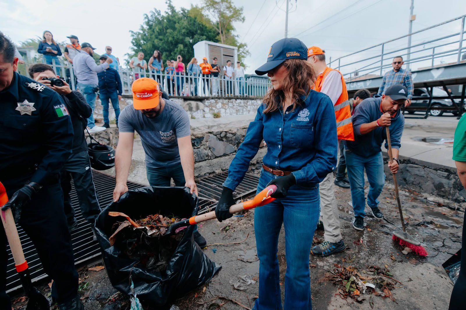 GDL activa campaña para evitar inundaciones