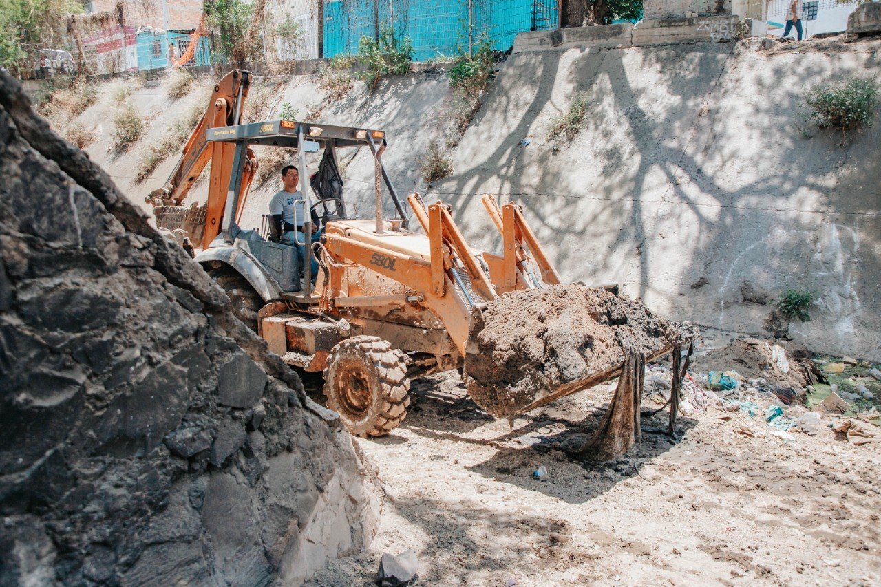 Retiran mil 700 toneladas de residuos para reducir riesgos por lluvias