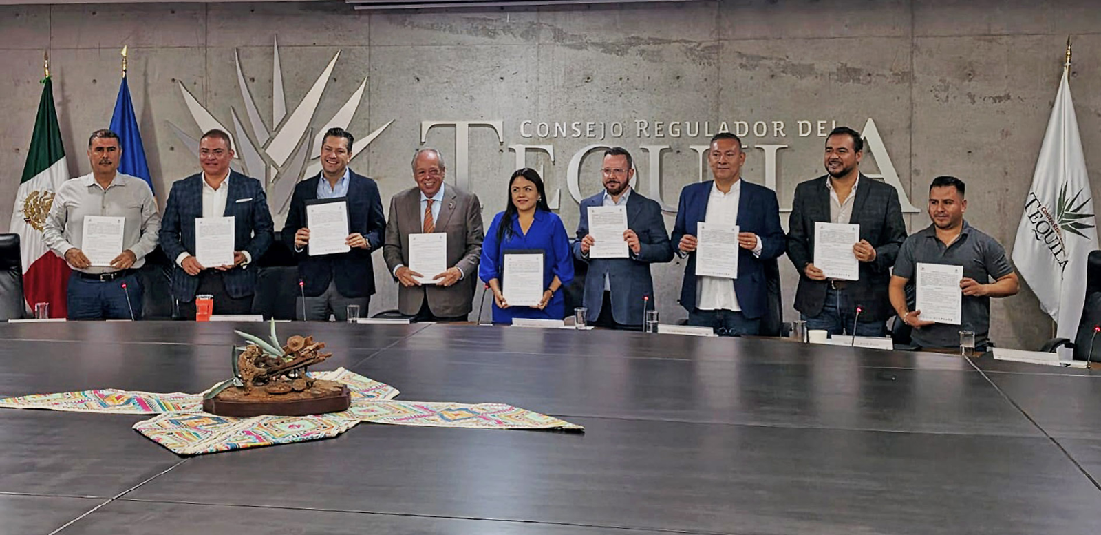 Buscan consolidar la Ruta del Tequila como destino turístico internacional
