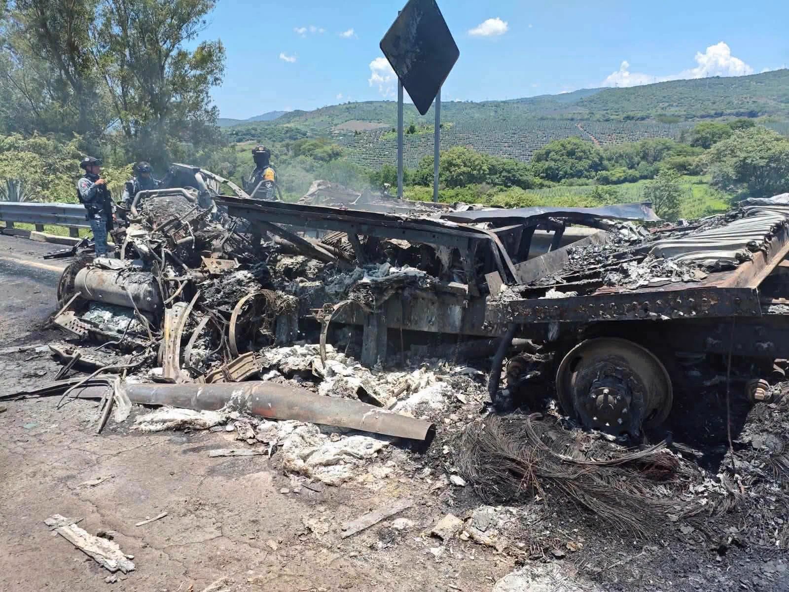 Al menos 10 muertos deja accidente en la Guadalajara–Tepic