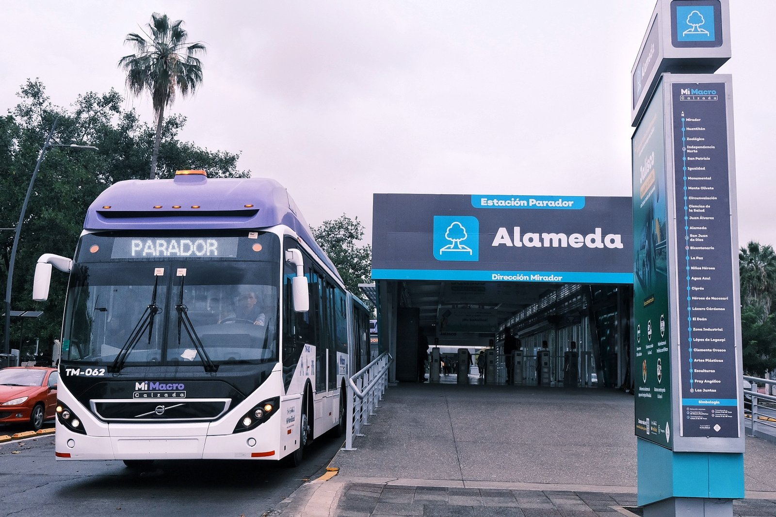 Google Maps incorpora 275 rutas del transporte público
