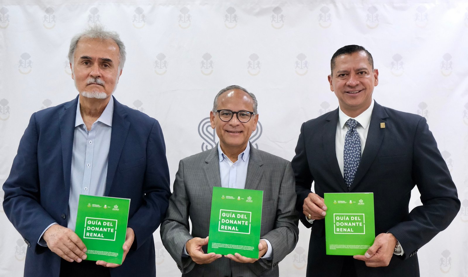 Conmemoran 50 años de trasplantes con congreso