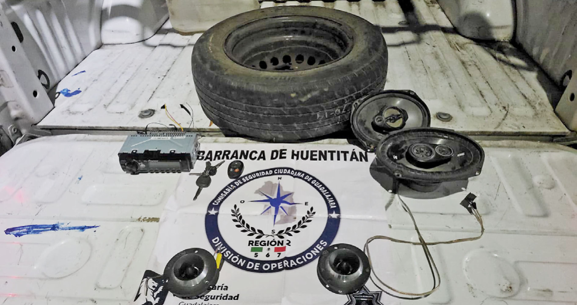 Detienen a cuatro por presunto robo de autopartes en Infonavit Estadio