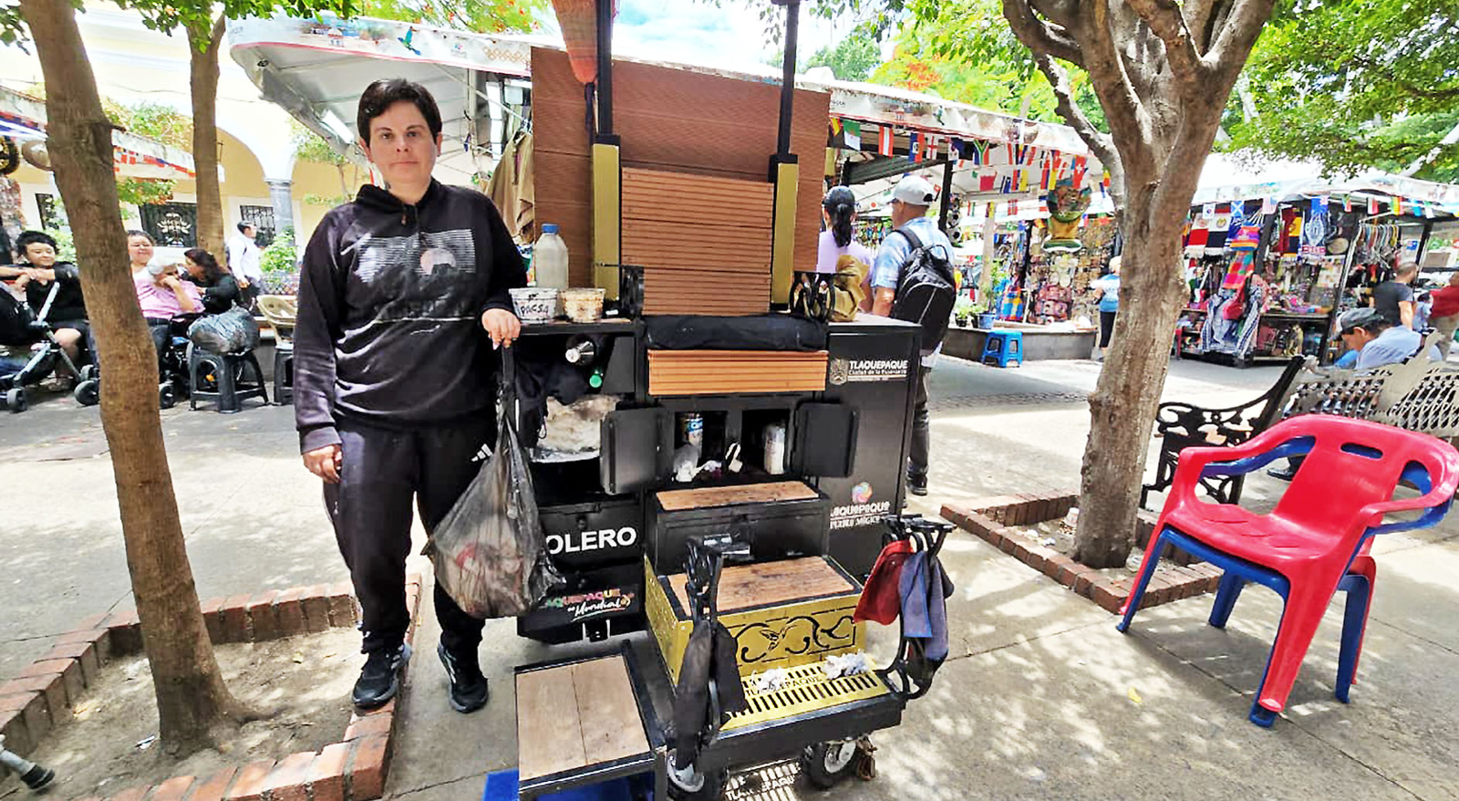 Renuevan carritos de boleros en el Centro de Tlaquepaque