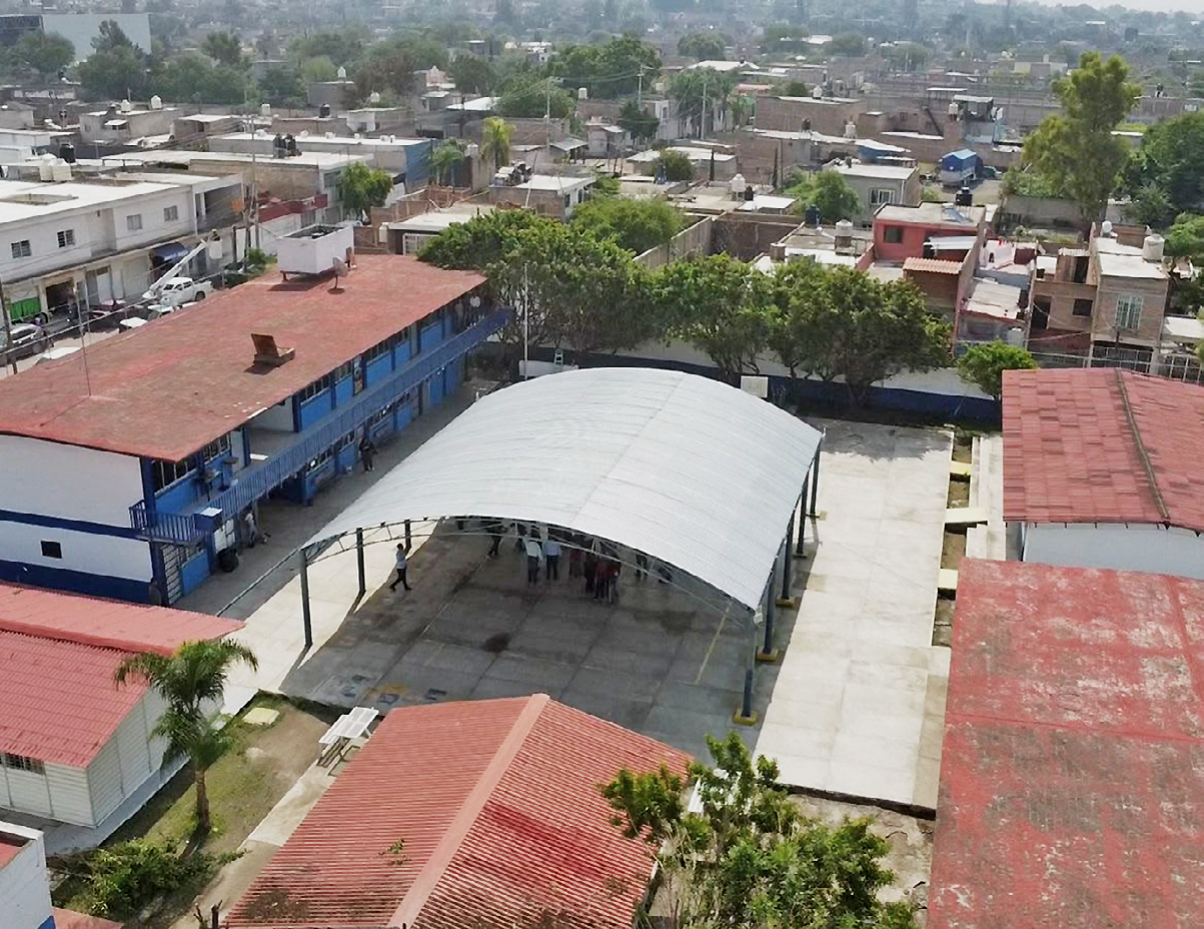 Lanzan “Escuelas al 100” para mejorar planteles de El Salto