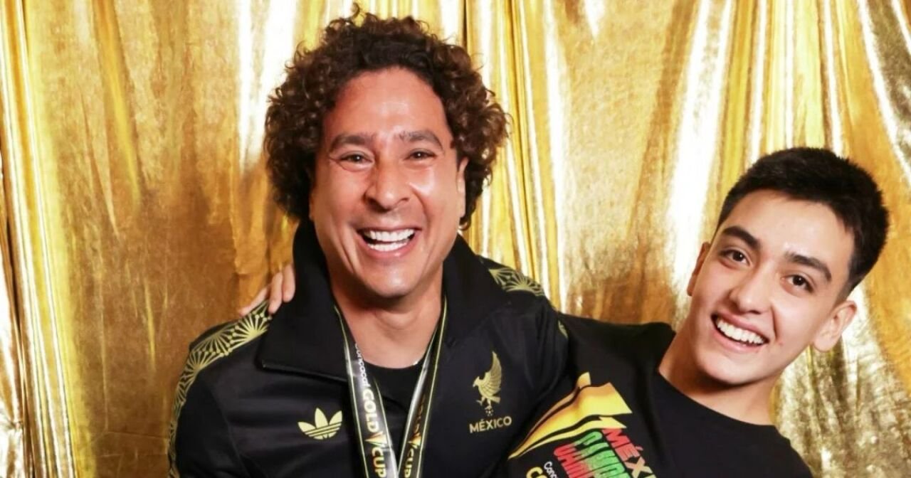 Ochoa: La Conexión Viral con Gilberto Mora que Unió al Tri y a la Afición