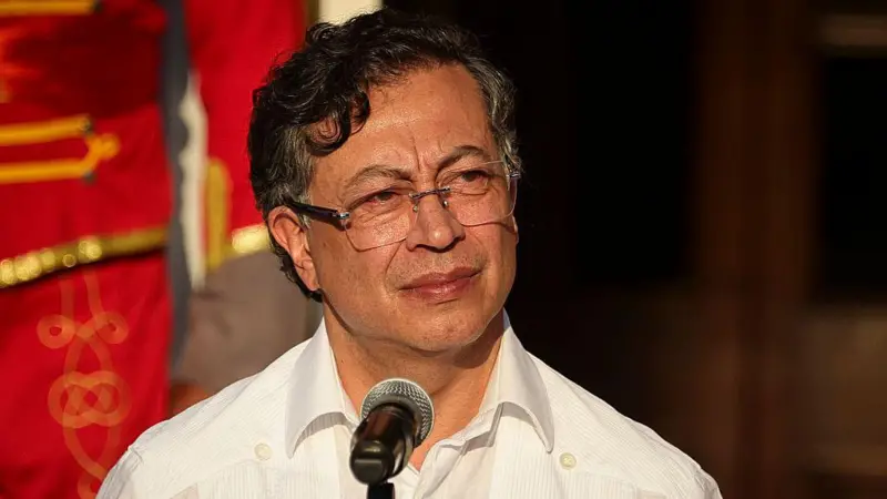 El Legado Indeleble de Petro: ¿Fin de una era o inicio de una nueva izquierda?