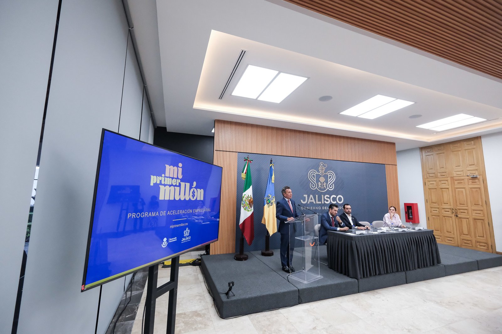 Jalisco abre programa para impulsar crecimiento de 30 empresas locales