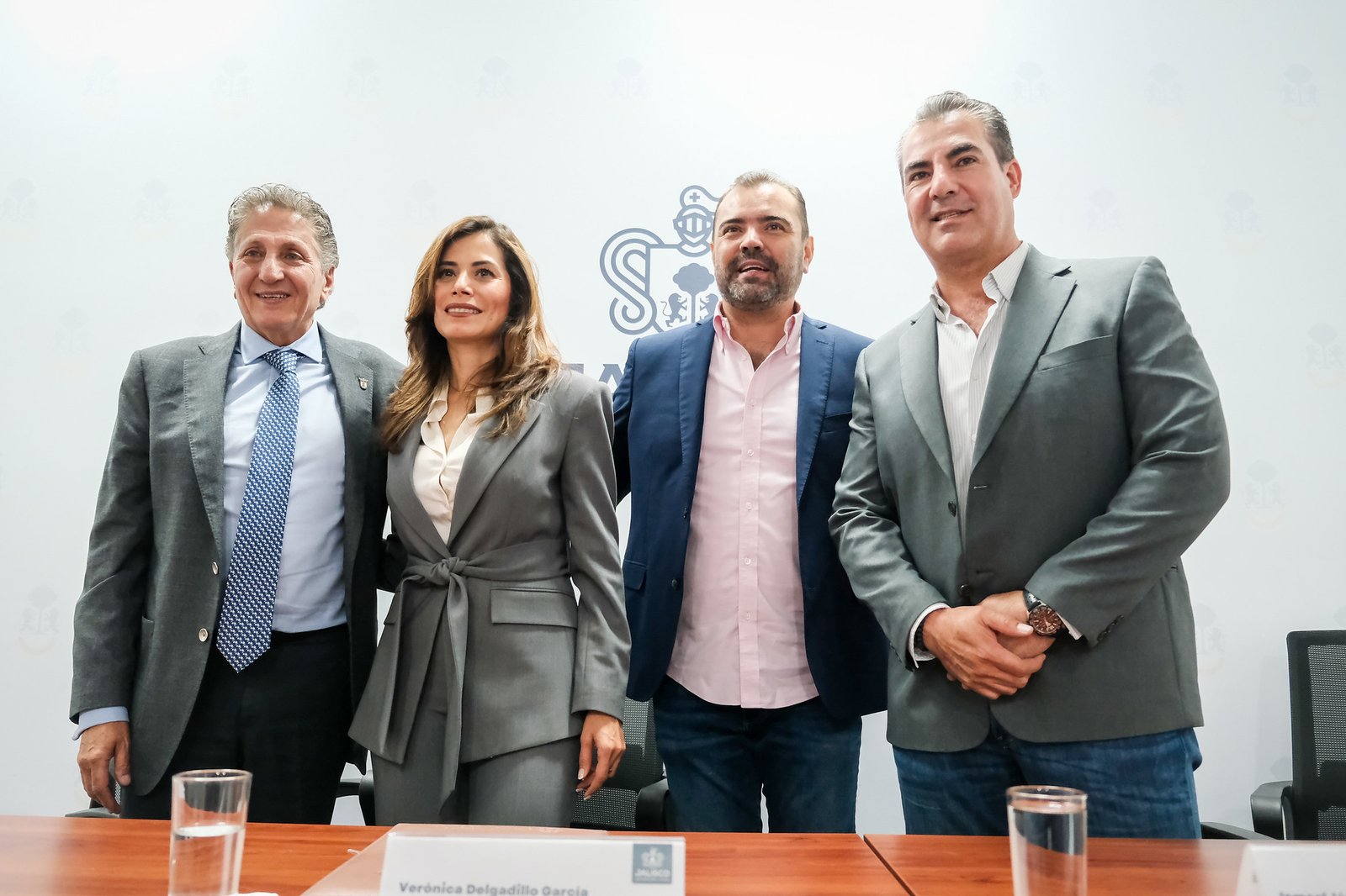 Pactan Guadalajara, Zapopan y Tlajo saldar deudas con el SIAPA