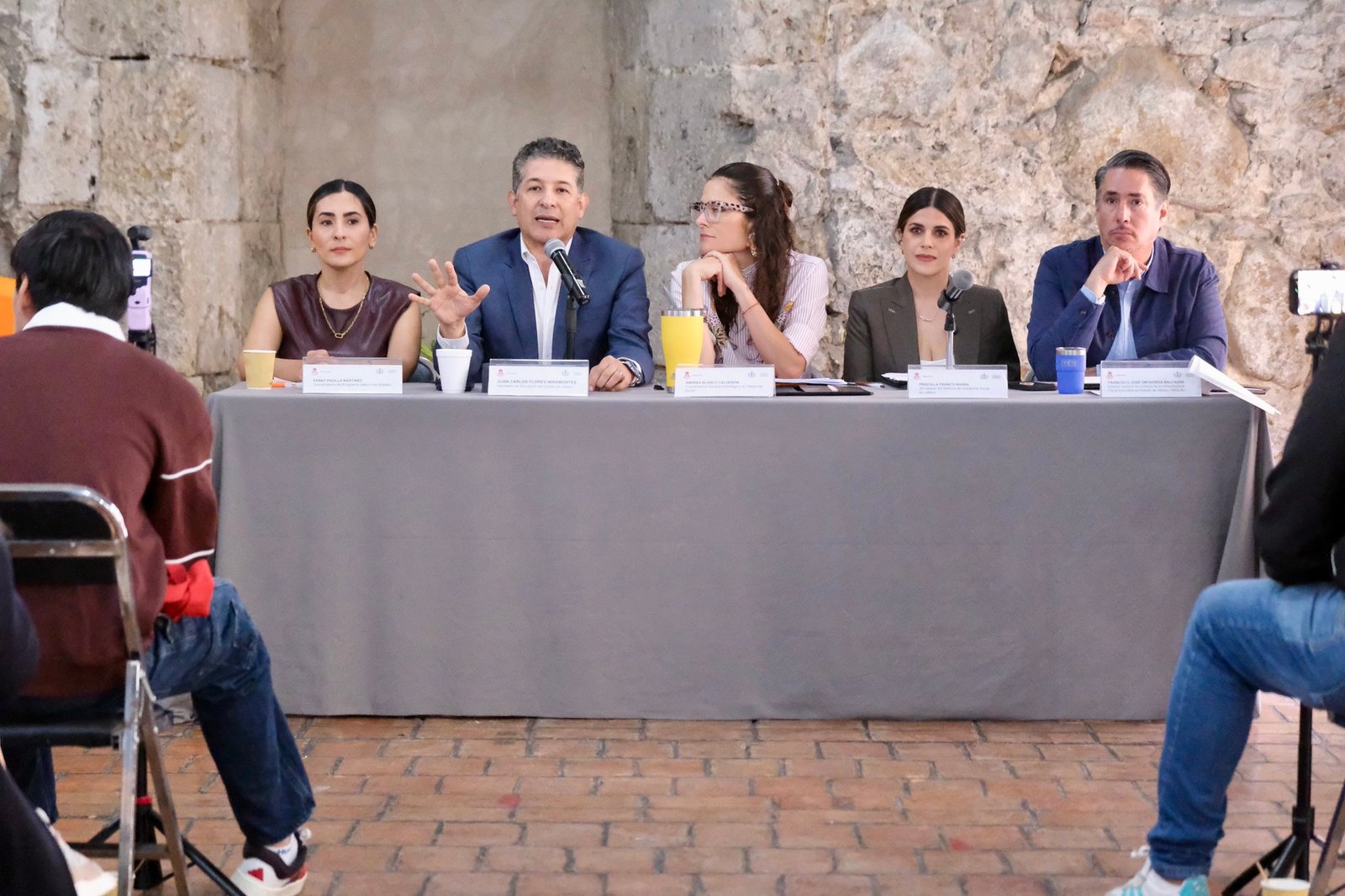 Alistan regreso a clases para 1.57 millones de estudiantes