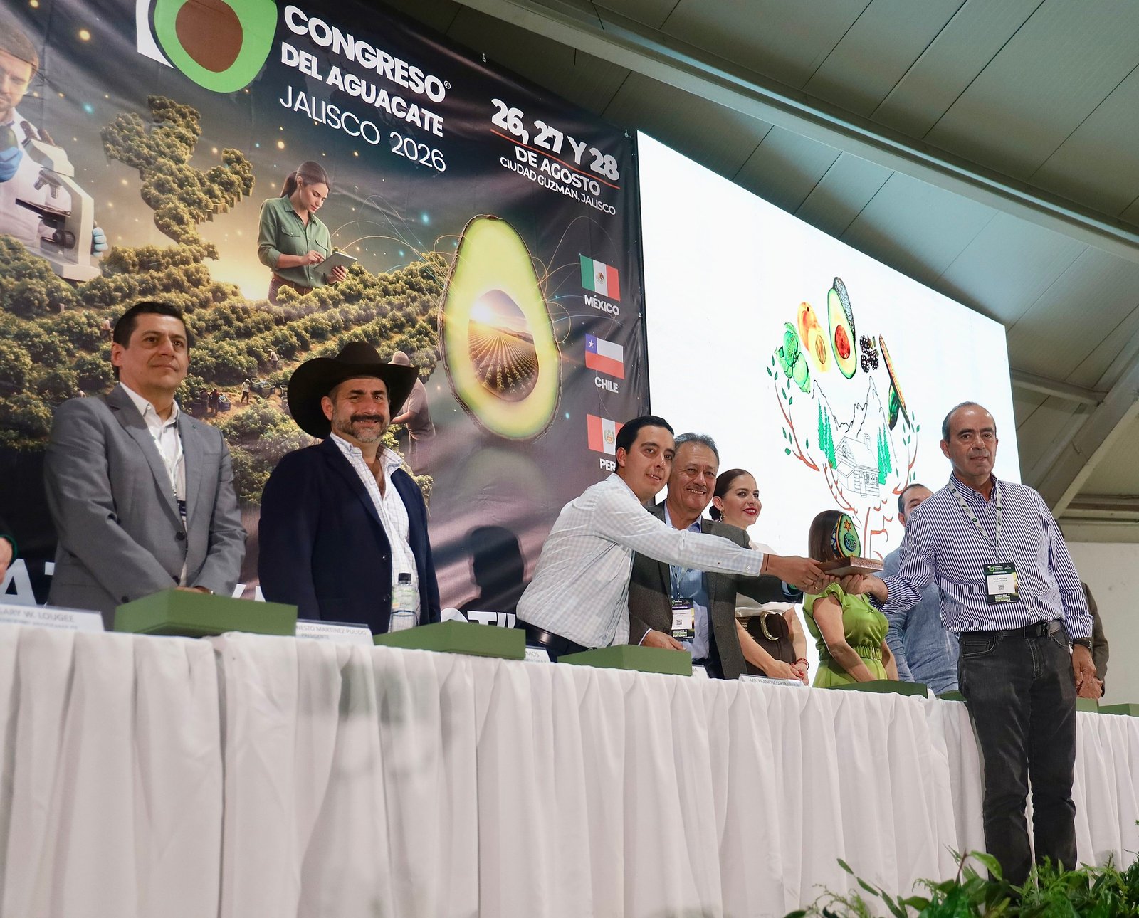 Congreso del Aguacate analiza retos de sanidad y competitividad