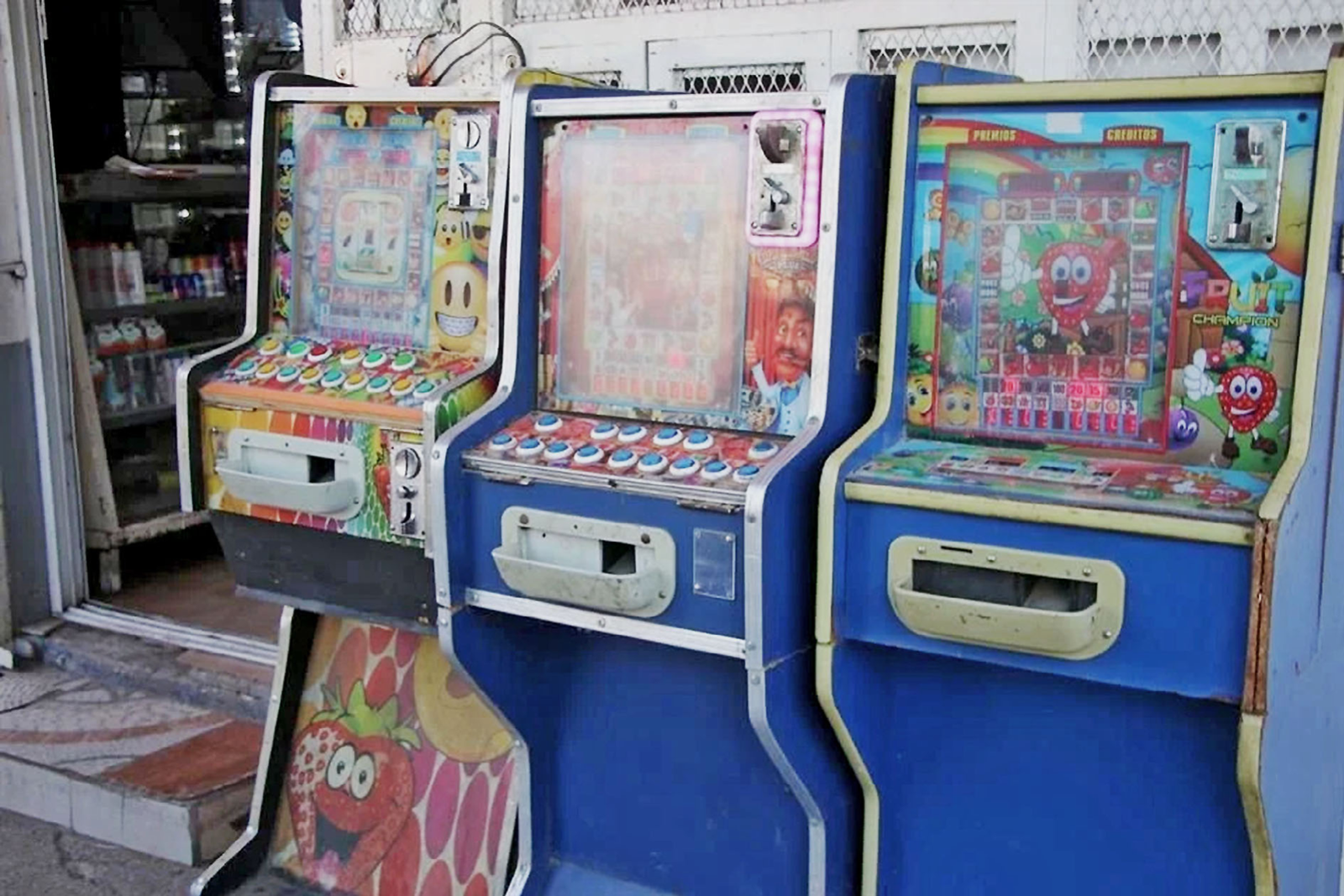 Aseguran casino clandestino en San Juan de Dios; hay 14 detenidos