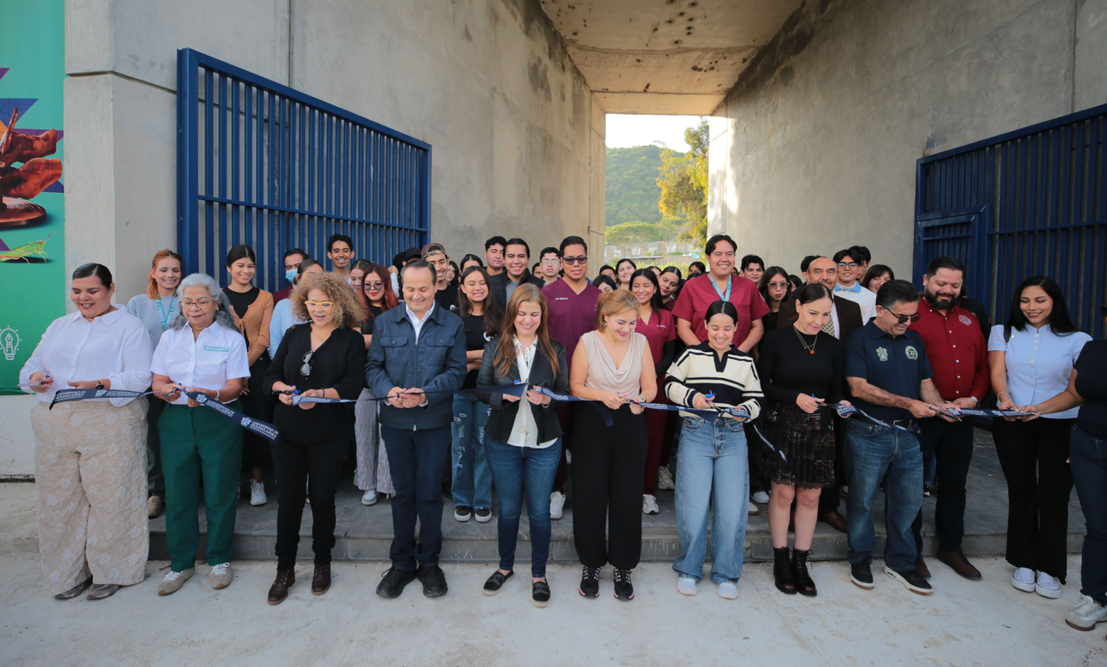 Inaugura UdeG nuevas instalaciones del CUChapala