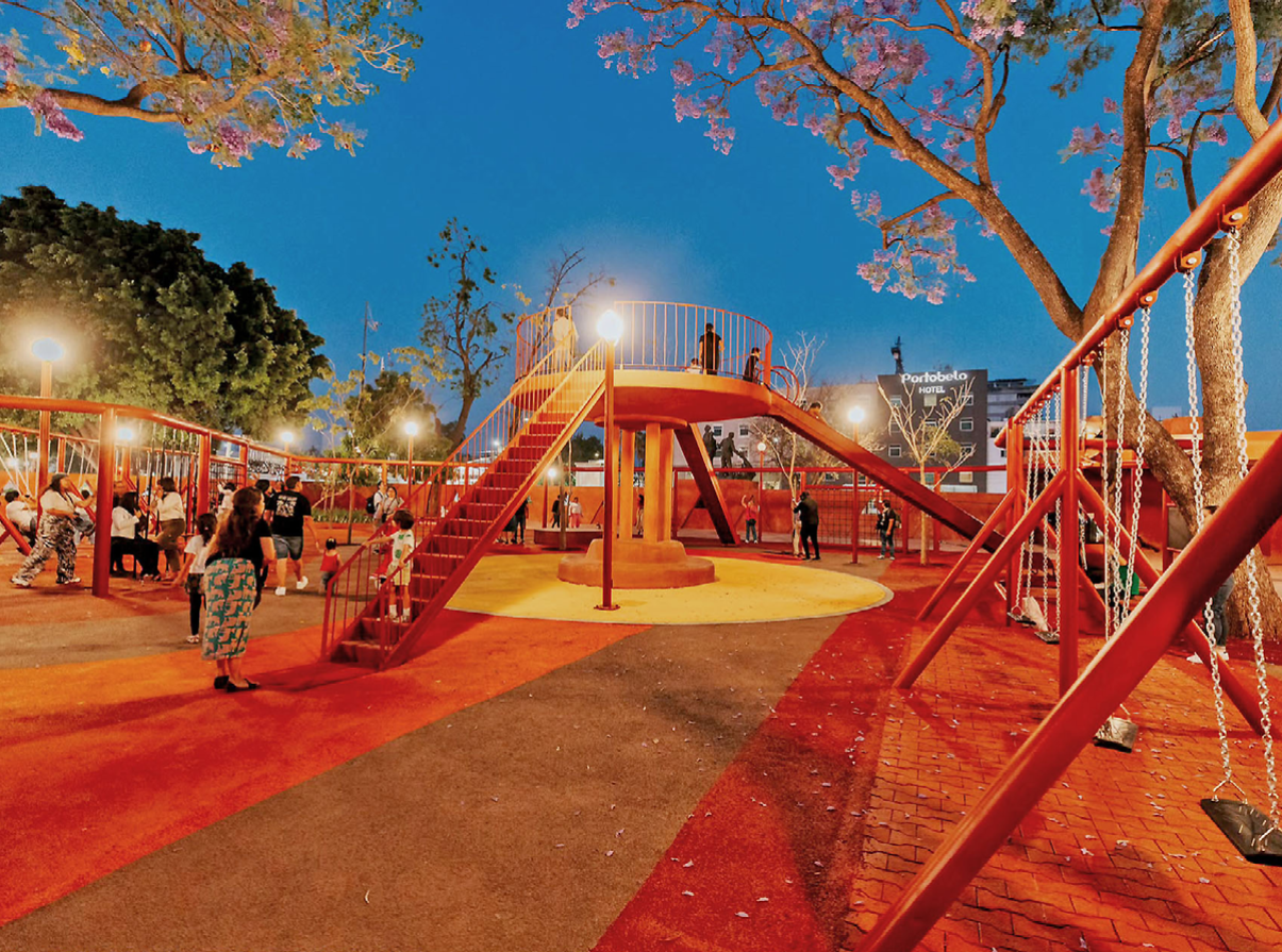 Iluminan 100 parques y renueva 26 unidades deportivas