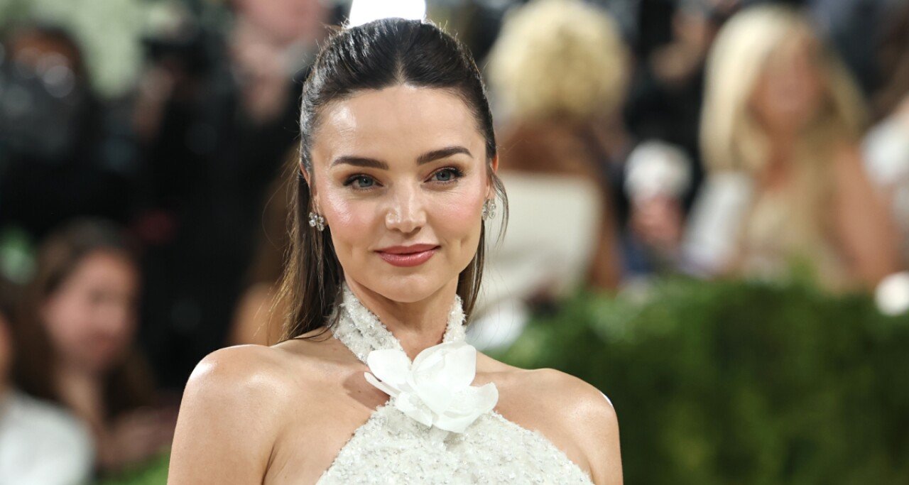 Miranda Kerr: Su sorprendente dieta carnívora por salud, más allá de tendencias.