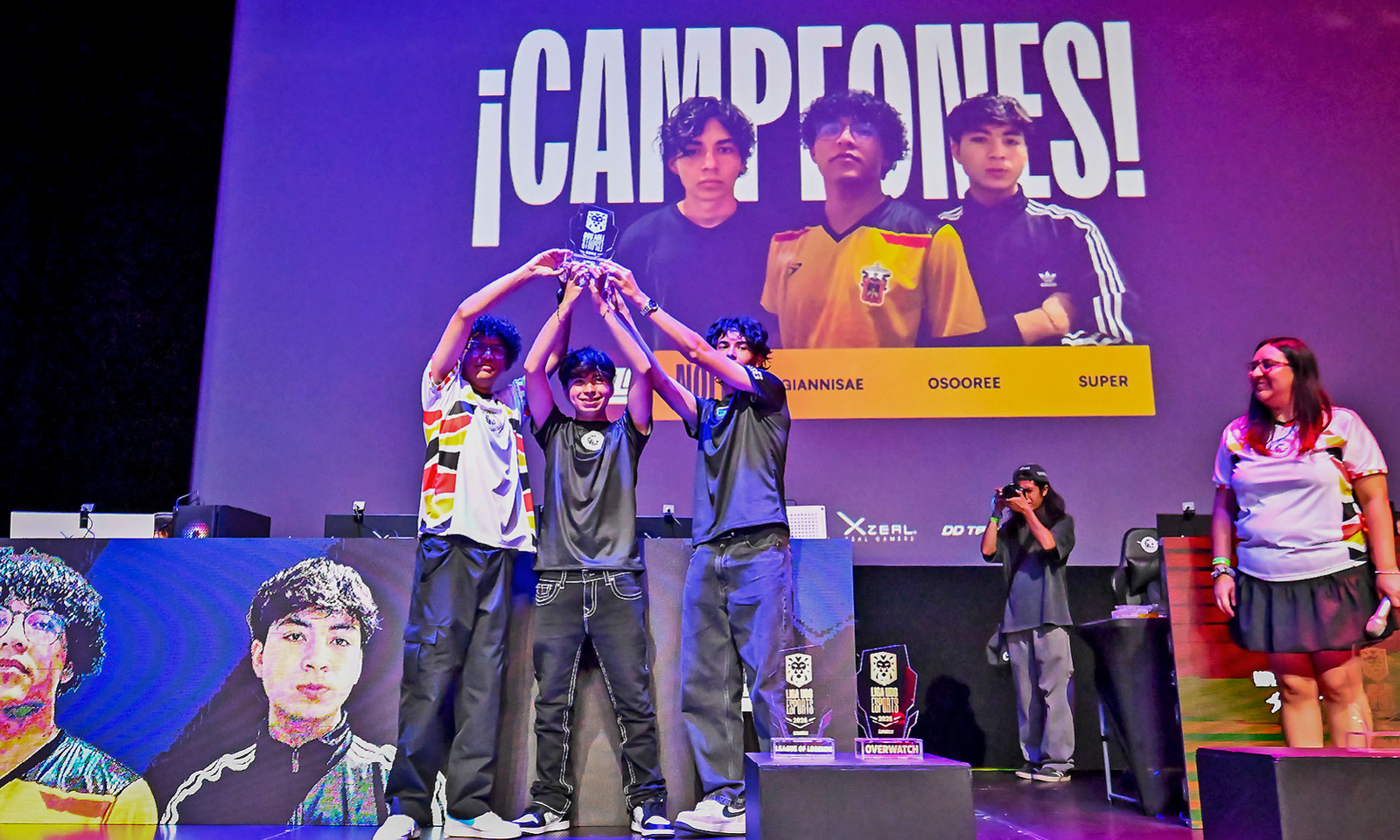 Coronan a campeones de La Liga UDG Esports