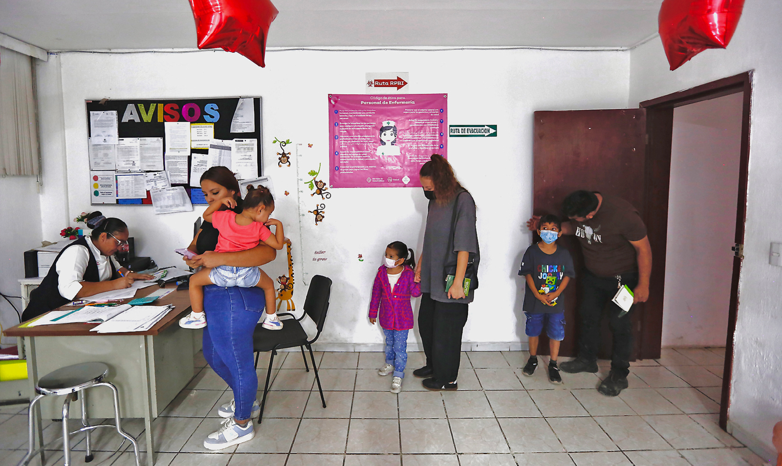 Vacuna contra sarampión reduce riesgo de sordera permanente