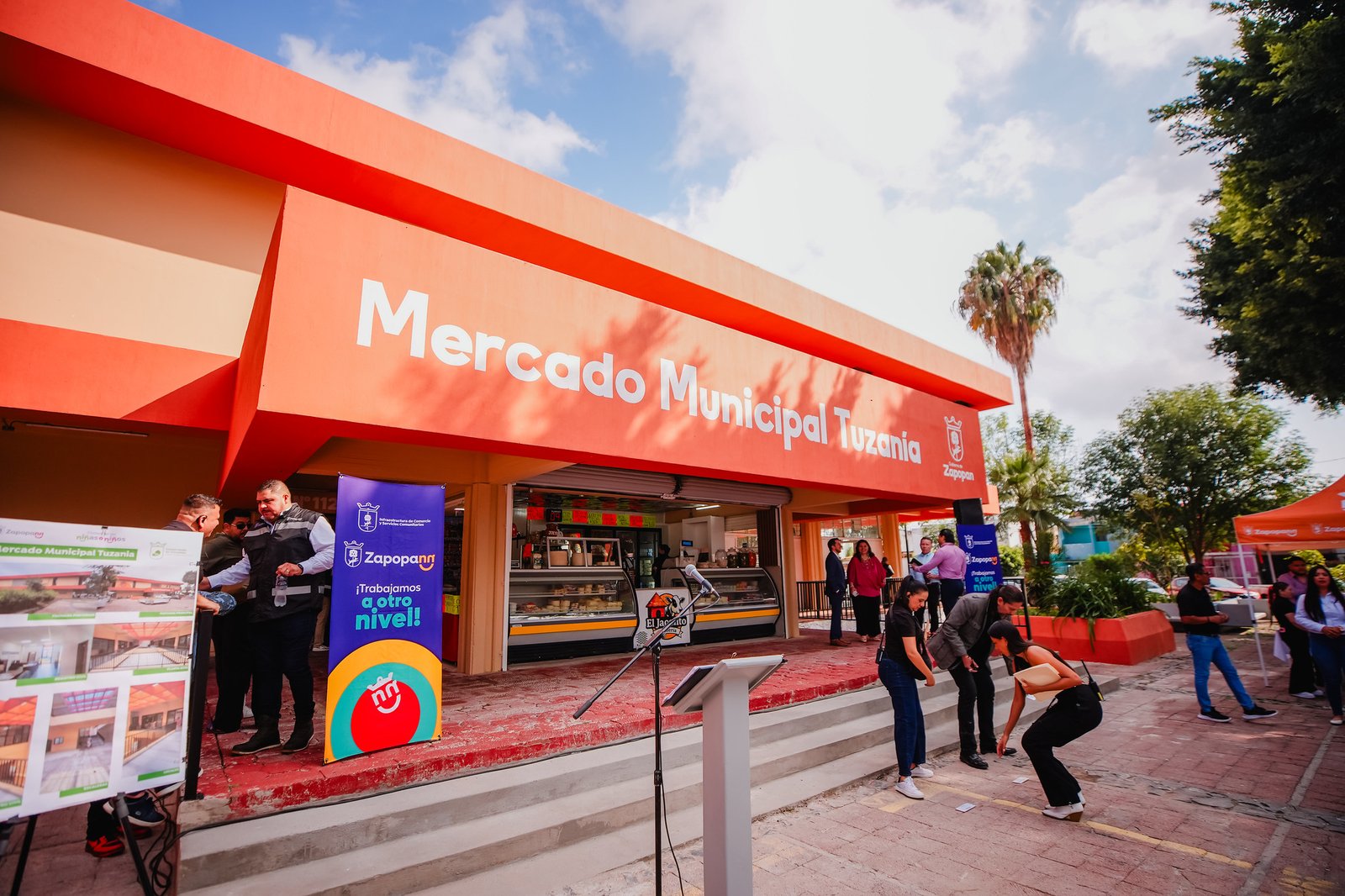 Zapopan avanza en la rehabilitación de sus mercados