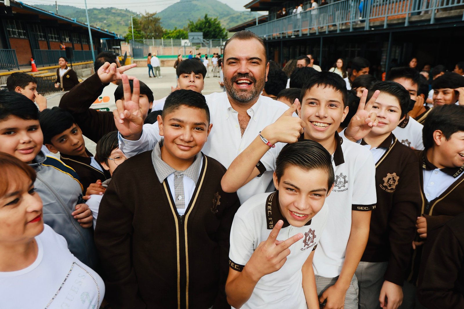 Tlajo suma secundaria al programa Jalisco con Estrella