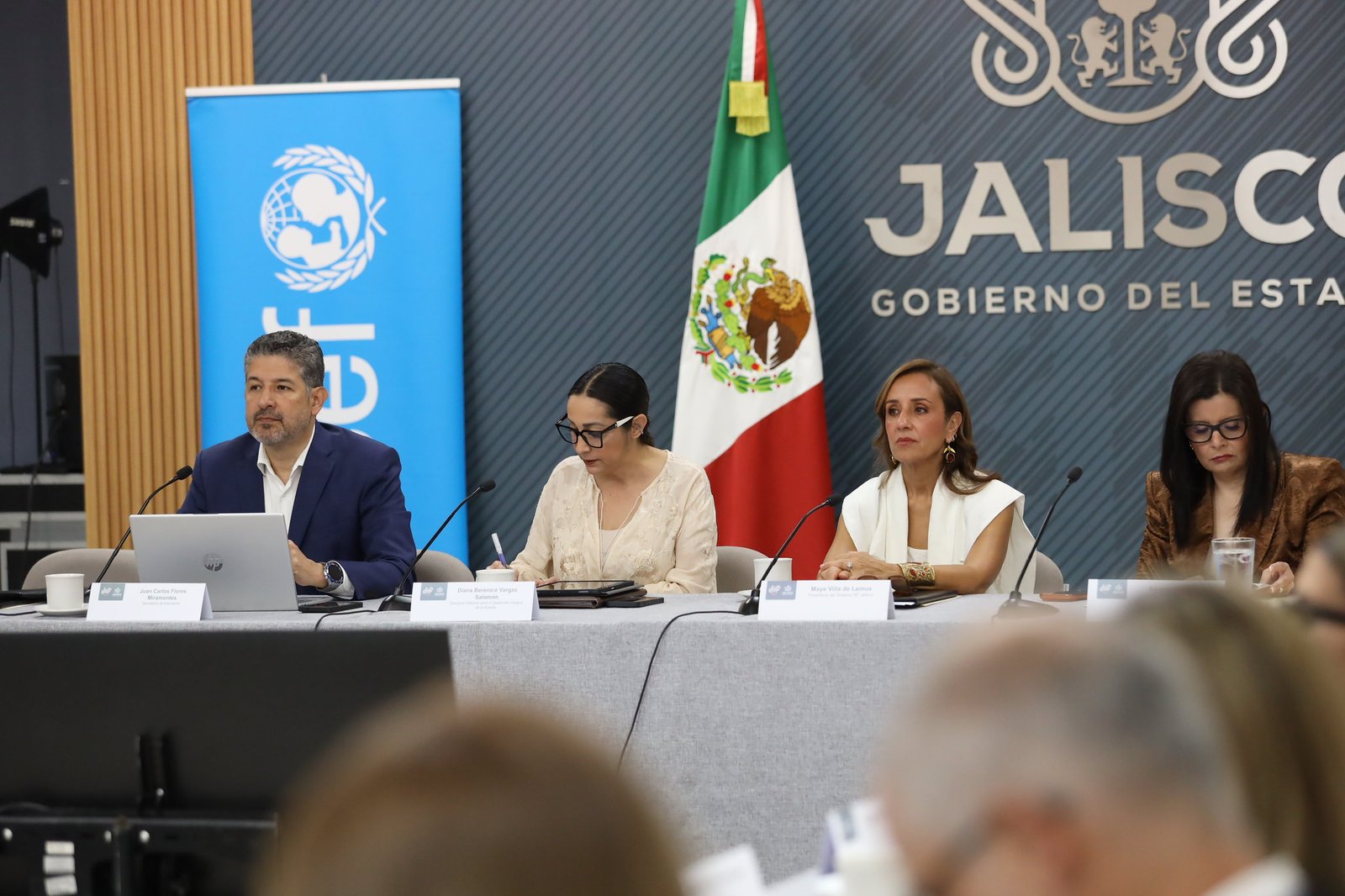 Presenta acciones para protección de la niñez en entornos digitales