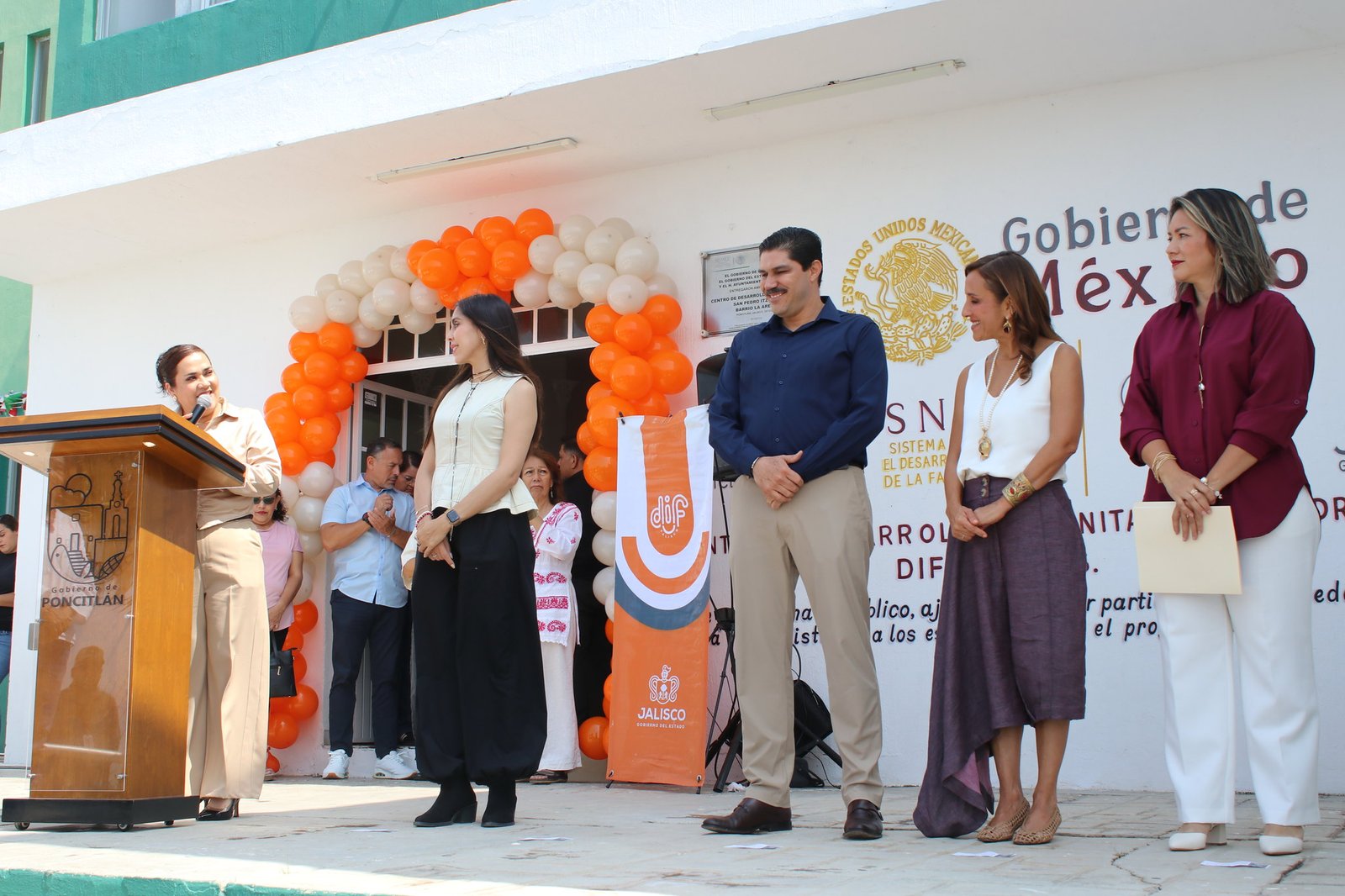 Abren espacios de salud y alimentación en San Pedro Itzicán 