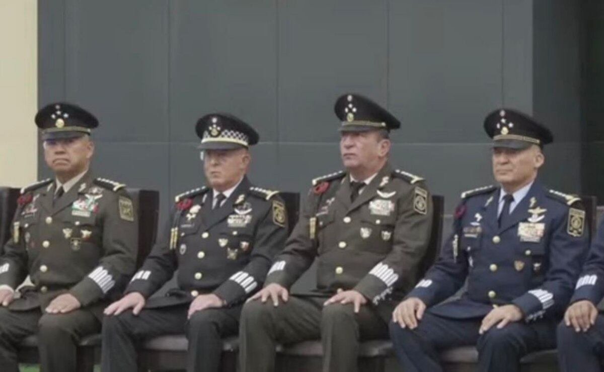 Gran Promoción Militar: Casi mil 800 efectivos ascienden en la Defensa