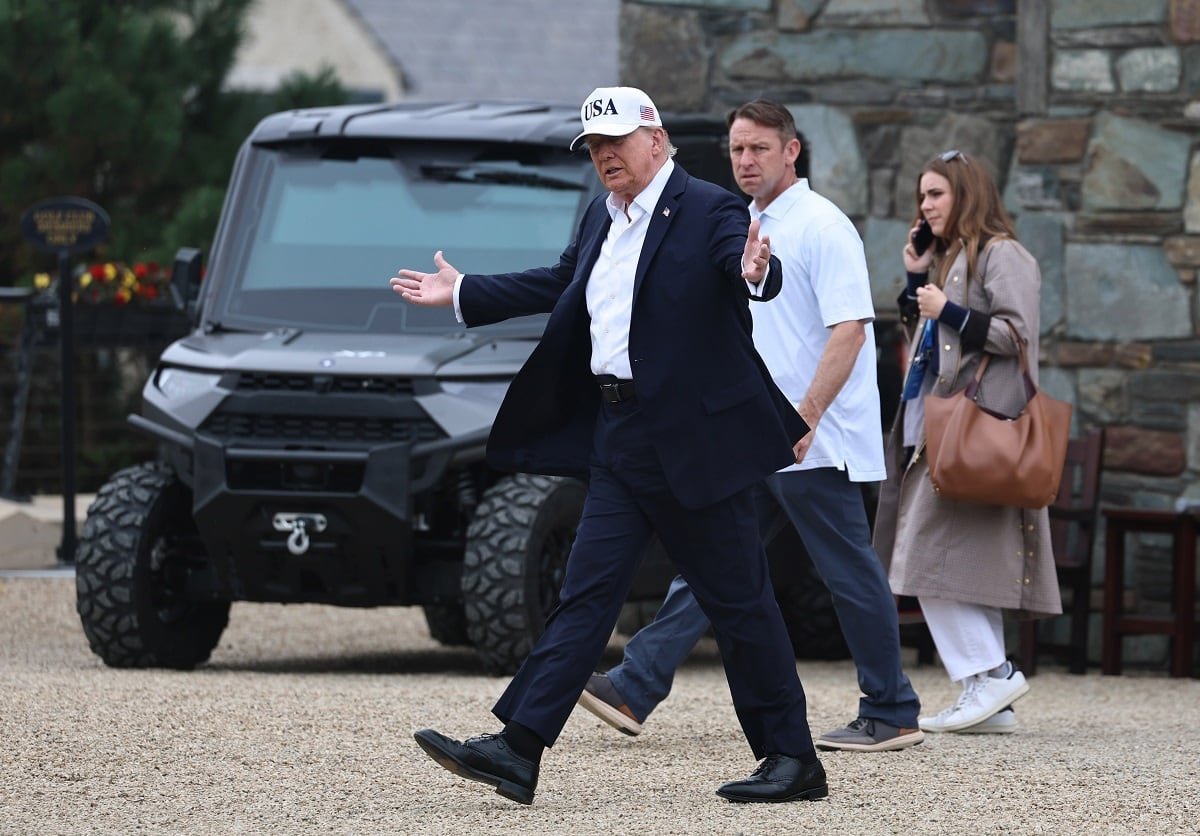 Trump insta a Zelenski a cesar ataques contra diésel ruso en medio de escasez