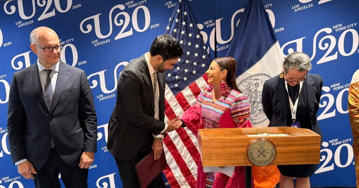 Éxito de 'Utopías' de CDMX Captura la Atención del Alcalde de Nueva York