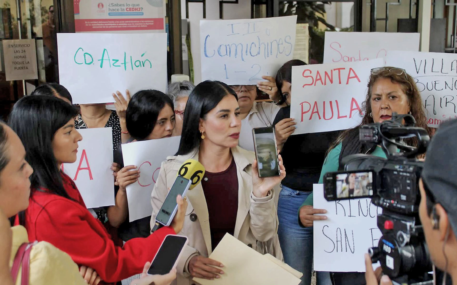 Vecinos de 22 colonias de Tonalá reclaman por servicio de agua