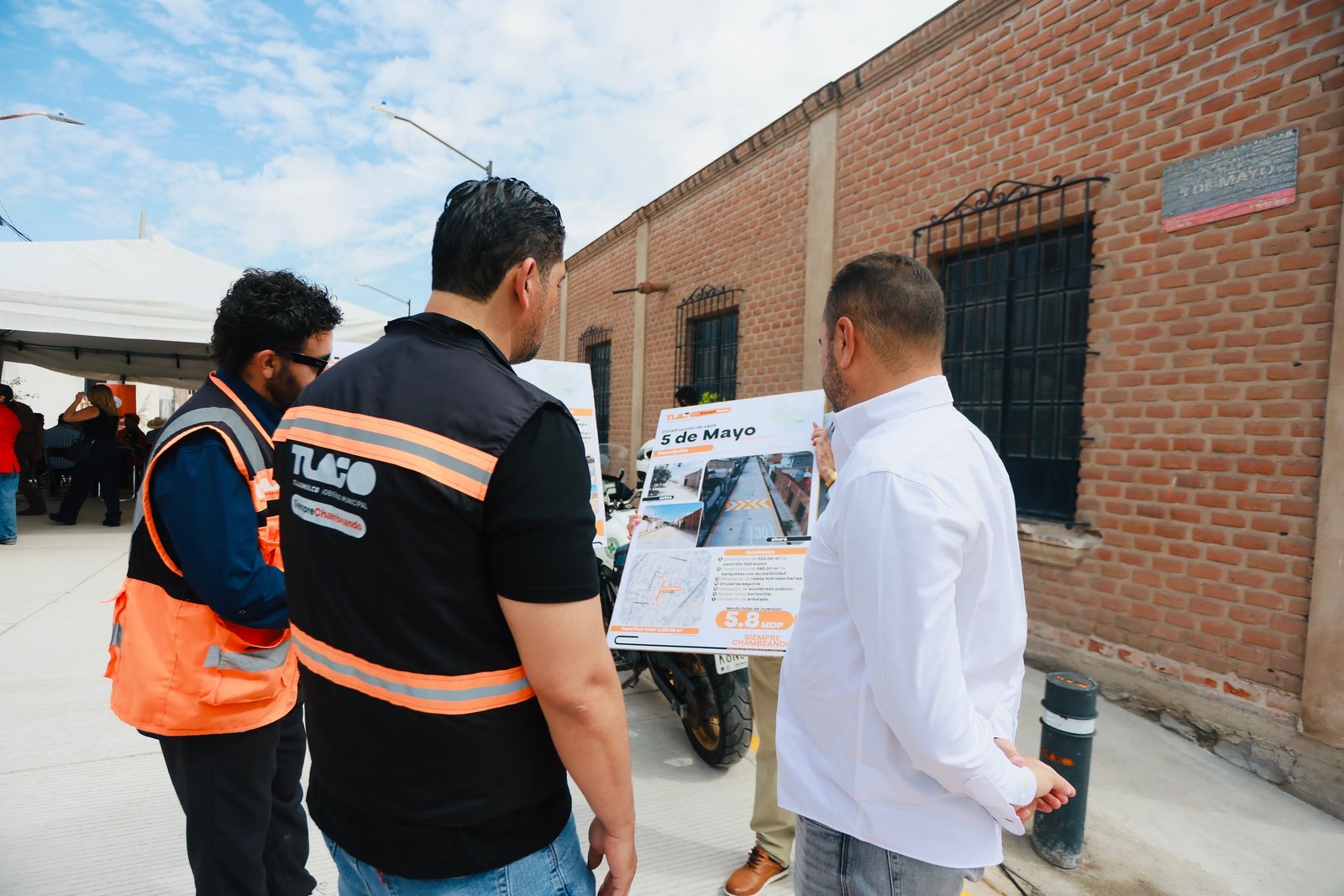 Modernizan vialidad y redes hidrosanitarias en Tlajo