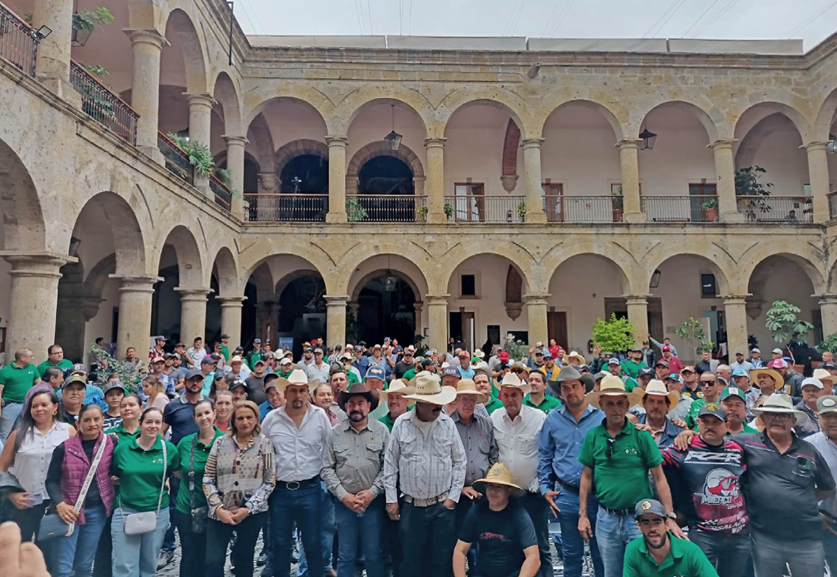 Urgen políticas para proteger a productores de agave en Jalisco