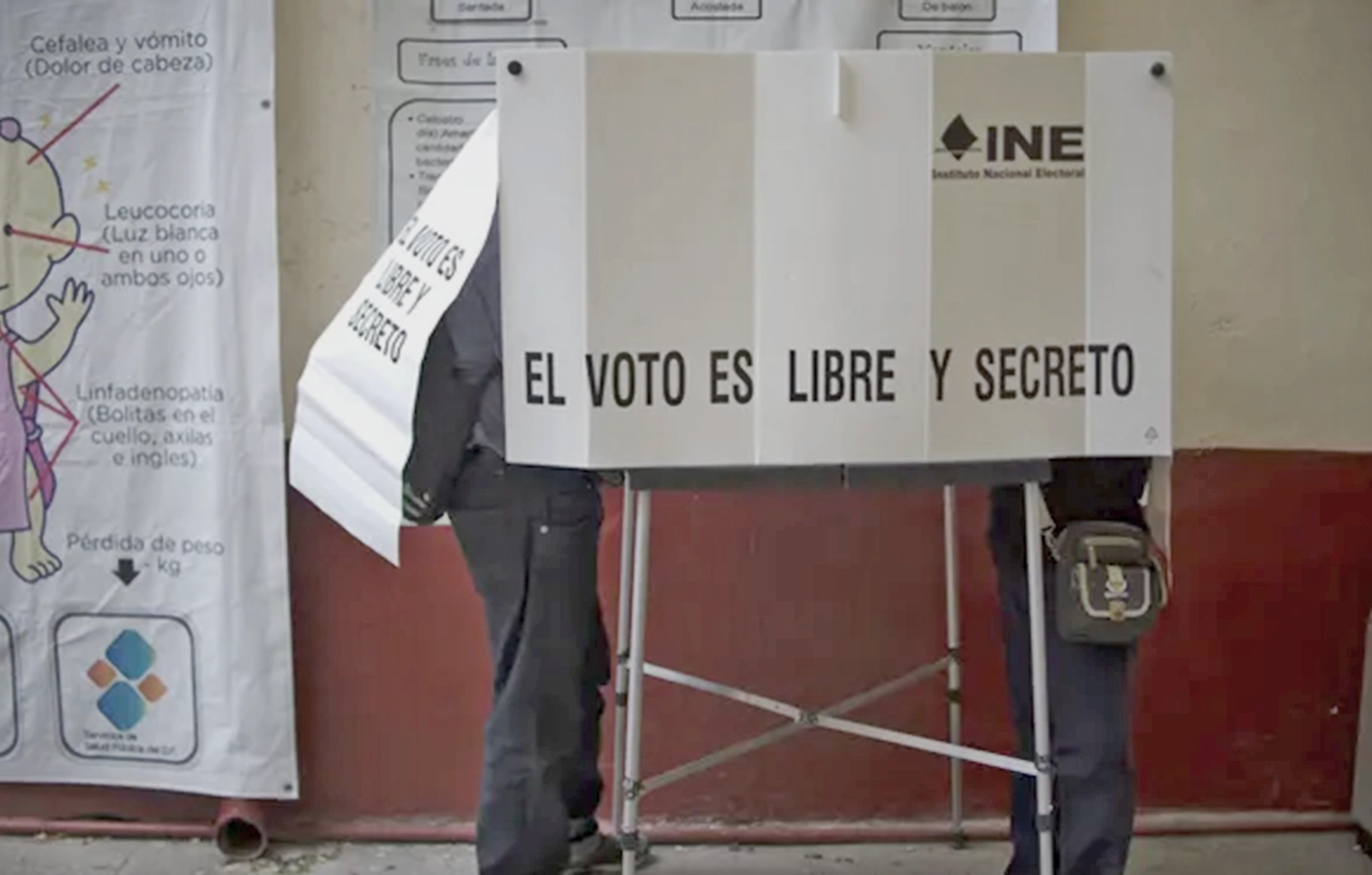 INE prepara voto de mexicanos en el extranjero para 2027
