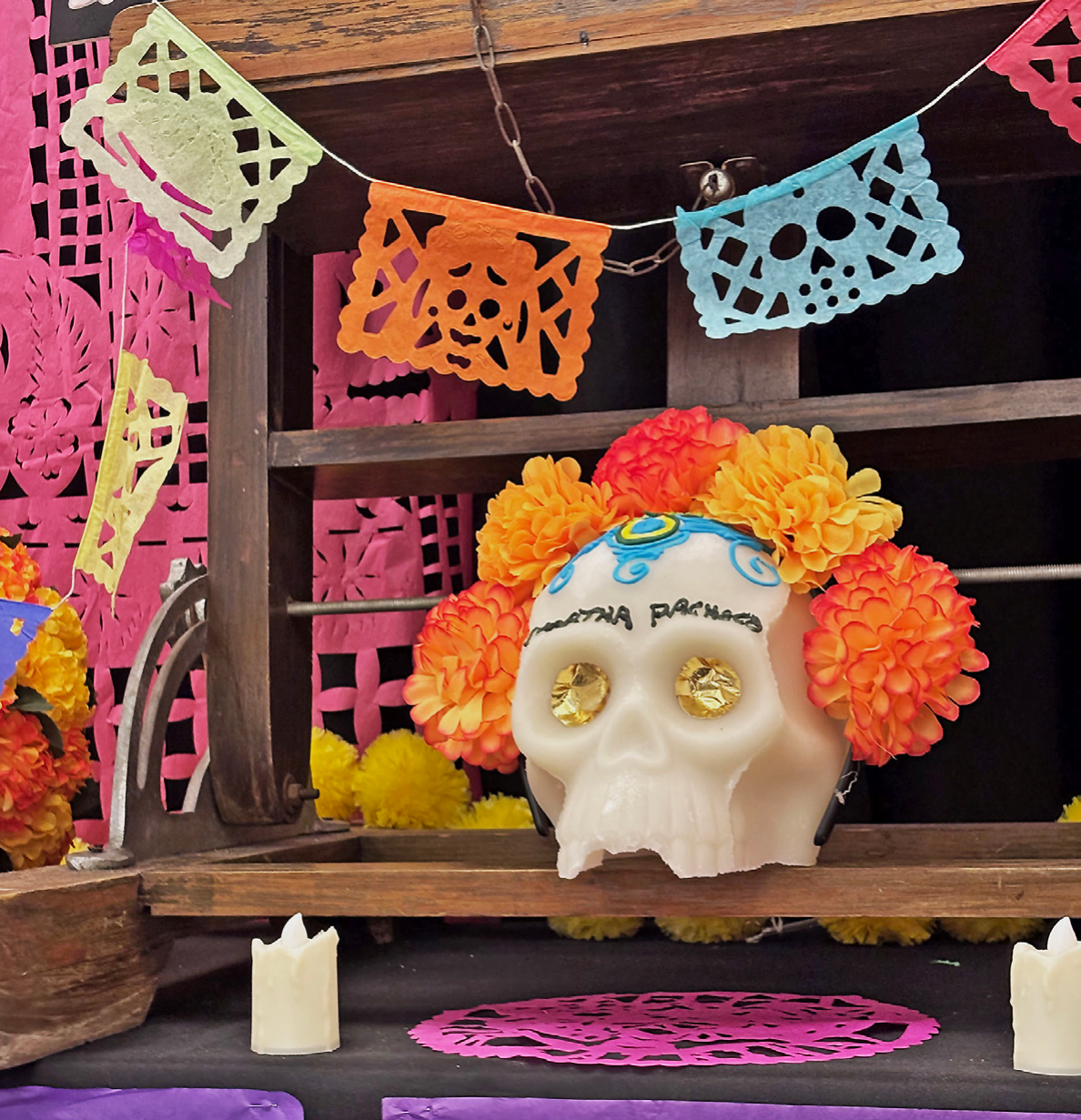 MUSA dedica Altar de Muertos a Martha Pacheco
